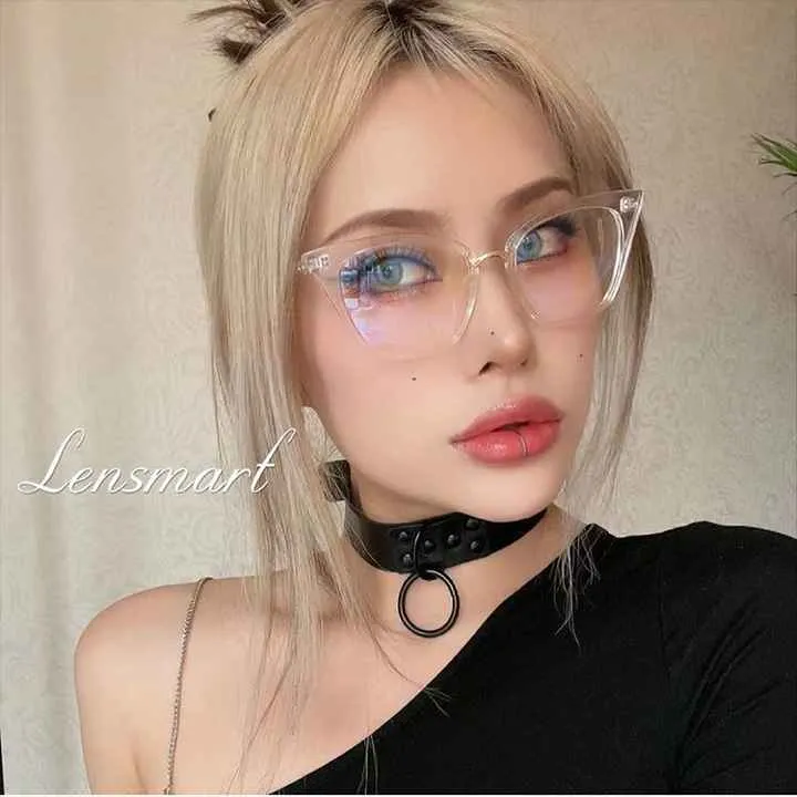 نظارات نسائيهWomen's glasses