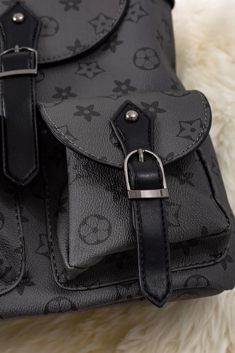 11-inch height pleather backpacks. Available in 4 colors.
