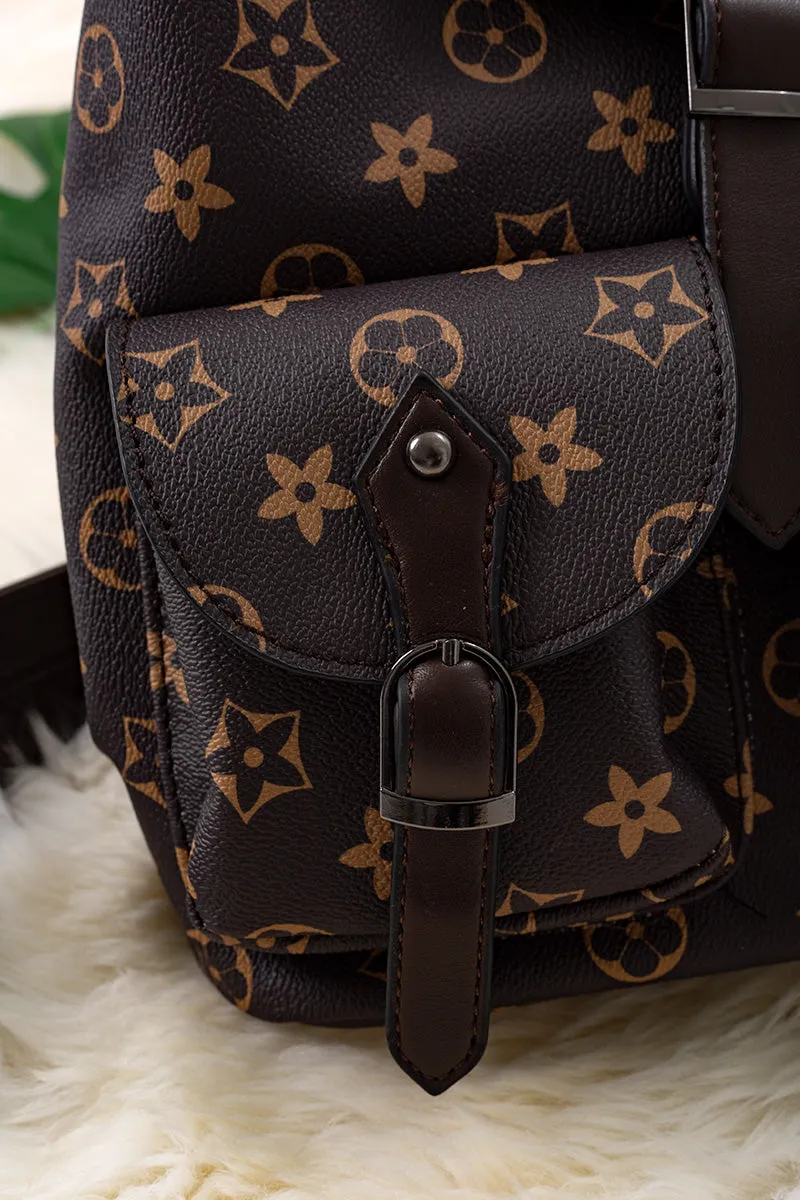 11-inch height pleather backpacks. Available in 4 colors.